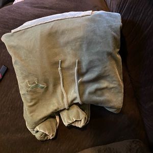 VS velvet sweatshirt